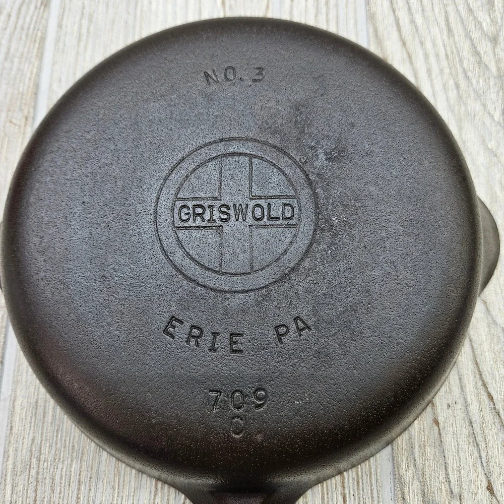 Griswold Small Block Logo No. 3 Cast Iron Skillet Erie PA 709 C 6